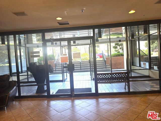 421 S La Fayette Park Place 712, Los Angeles, CA 90057