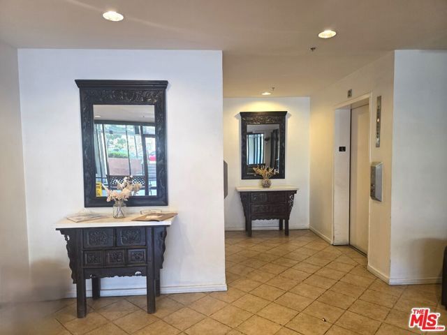 421 S La Fayette Park Place 712, Los Angeles, CA 90057