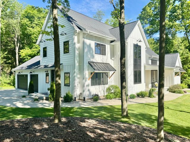 7066 Northstar Avenue, Kalamazoo, MI 49009