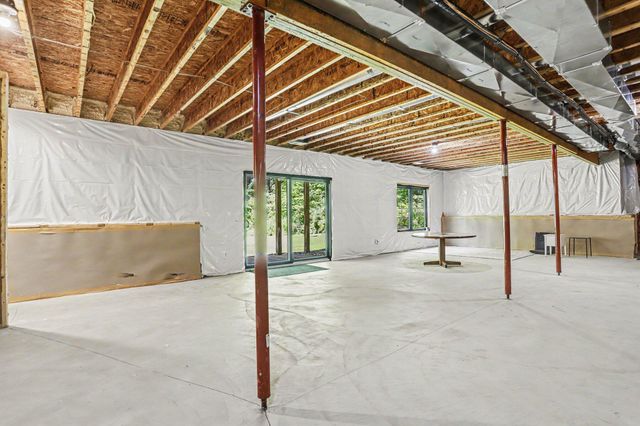7066 Northstar Avenue, Kalamazoo, MI 49009