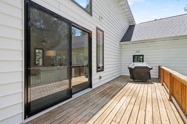 7066 Northstar Avenue, Kalamazoo, MI 49009