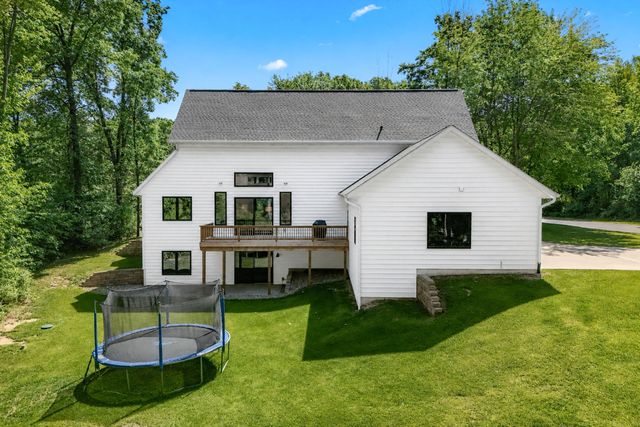 7066 Northstar Avenue, Kalamazoo, MI 49009