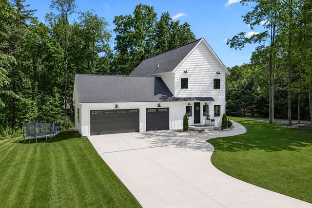 7066 Northstar Avenue, Kalamazoo, MI 49009