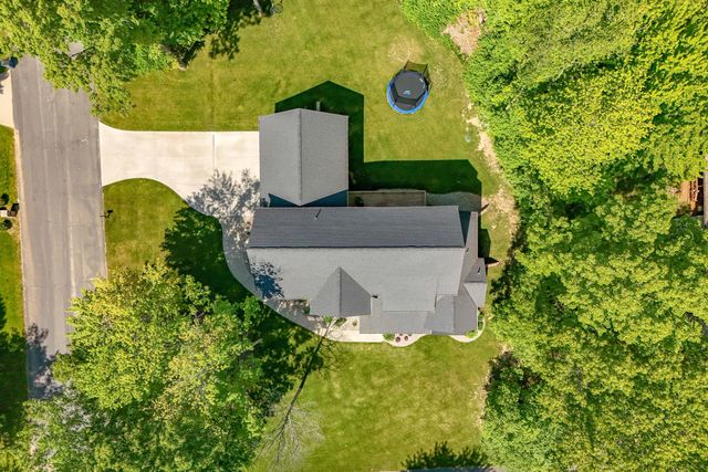 7066 Northstar Avenue, Kalamazoo, MI 49009