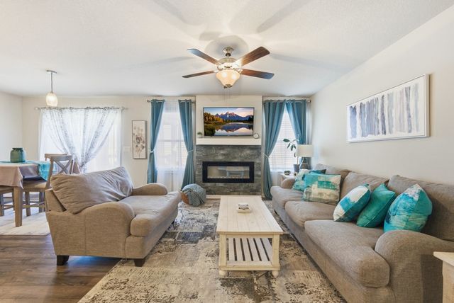 4408 NW Northwood Drive, Ankeny, IA 50023