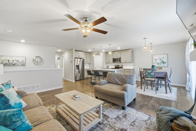 4408 NW Northwood Drive, Ankeny, IA 50023