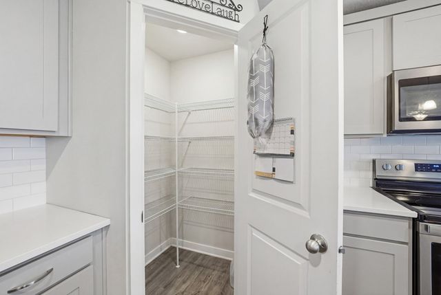 4408 NW Northwood Drive, Ankeny, IA 50023