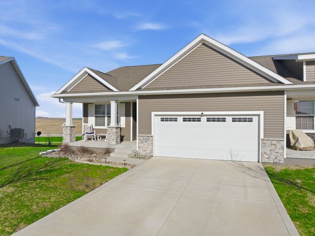 4408 NW Northwood Drive, Ankeny, IA 50023