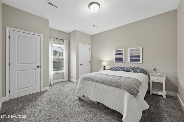 12607 Izzy Mule Lane, Knoxville, TN 37932