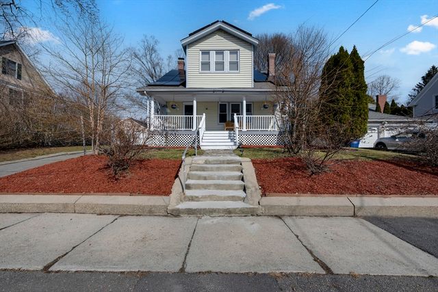 14 Vassar St, Leominster, MA 01453