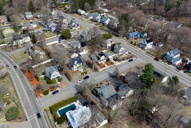 14 Vassar St, Leominster, MA 01453