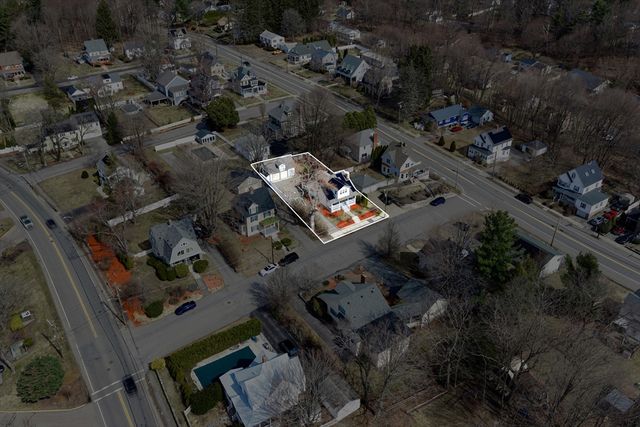 14 Vassar St, Leominster, MA 01453