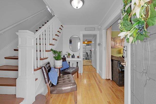 14 Vassar St, Leominster, MA 01453