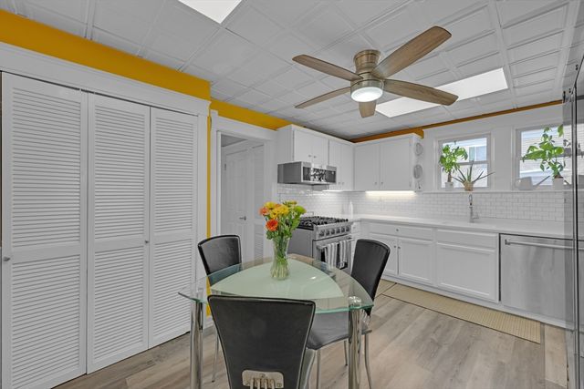 14 Vassar St, Leominster, MA 01453