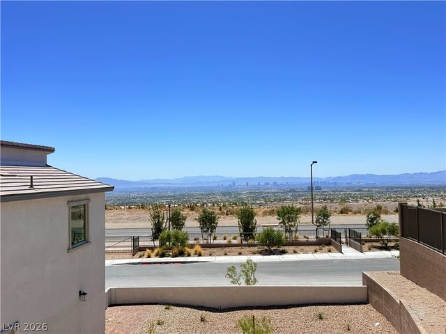 1450 Great Snipe Avenue, Las Vegas, NV 89138