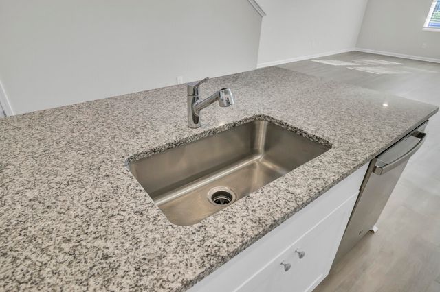 1471 Central Avenue, Summerville, SC 29483