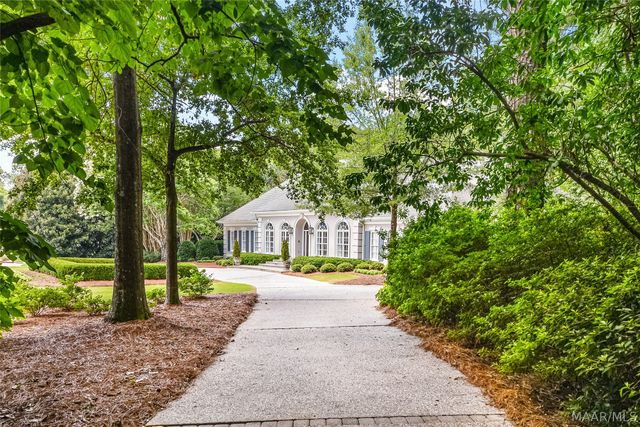 5442 Woodside Circle, Montgomery, AL 36117