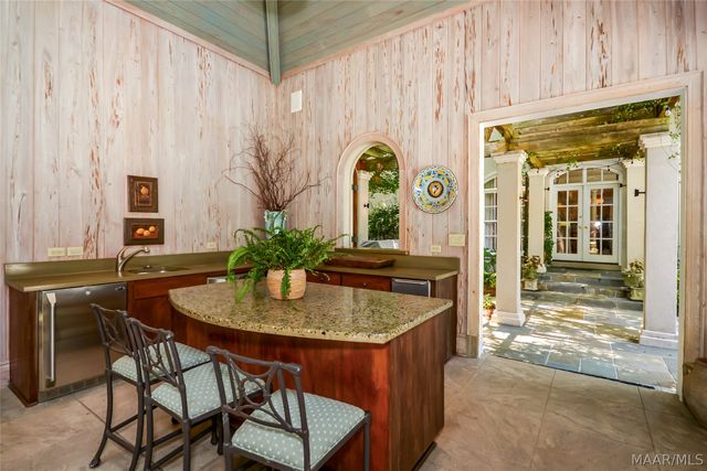 5442 Woodside Circle, Montgomery, AL 36117