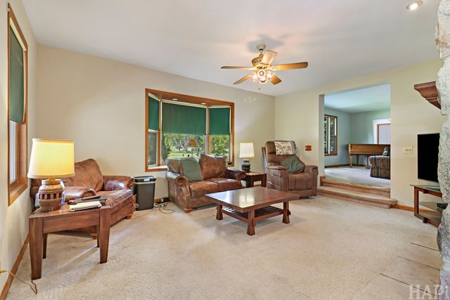 4712 Wildwood Drive, Mchenry, IL 60051