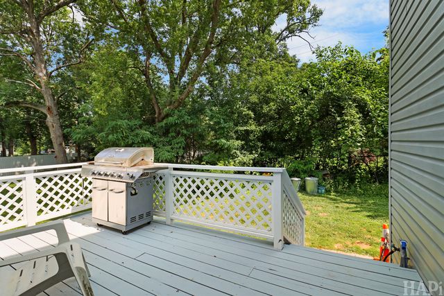 4712 Wildwood Drive, Mchenry, IL 60051