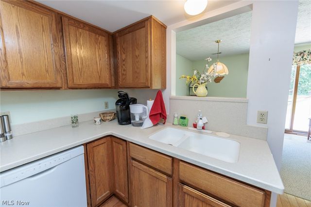 1979 Sandy Hook, Stow, OH 44224