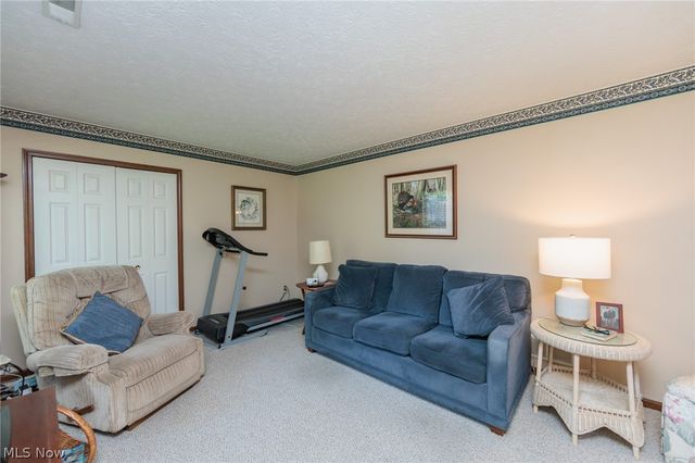 1979 Sandy Hook, Stow, OH 44224