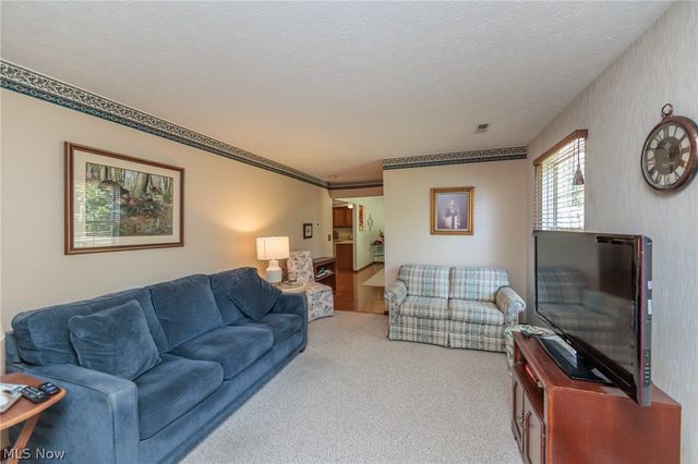 1979 Sandy Hook, Stow, OH 44224
