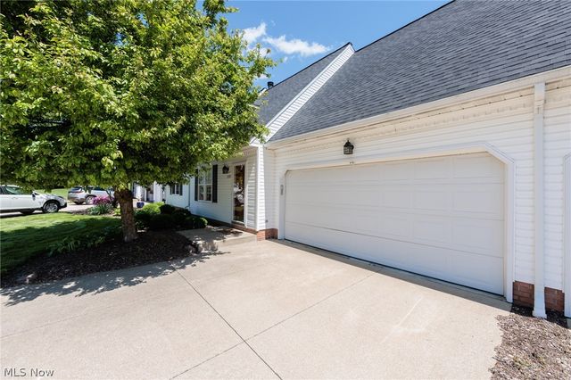 1979 Sandy Hook, Stow, OH 44224