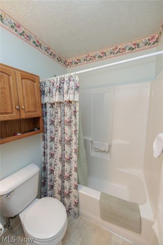 1979 Sandy Hook, Stow, OH 44224