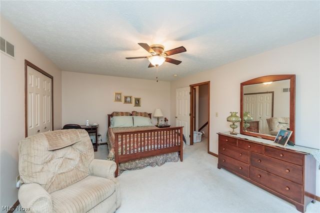 1979 Sandy Hook, Stow, OH 44224