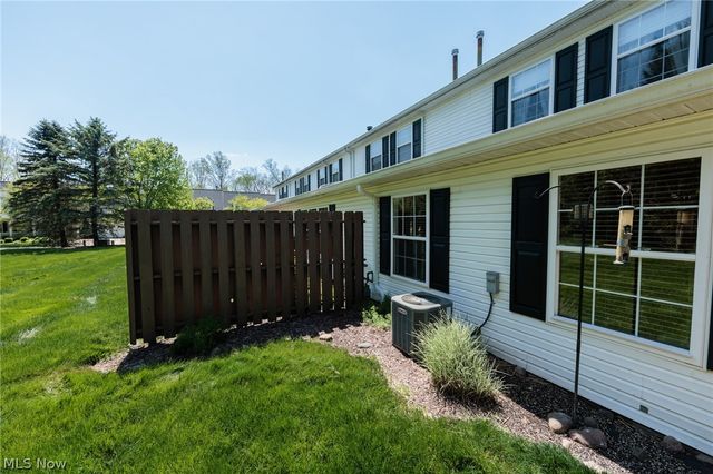 1979 Sandy Hook, Stow, OH 44224