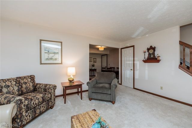 1979 Sandy Hook, Stow, OH 44224