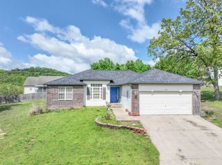 142 Oregon Lane, Kimberling City, MO 65686