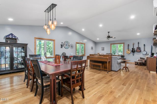 2125 Crosby Drive, Burlington, NC 27215