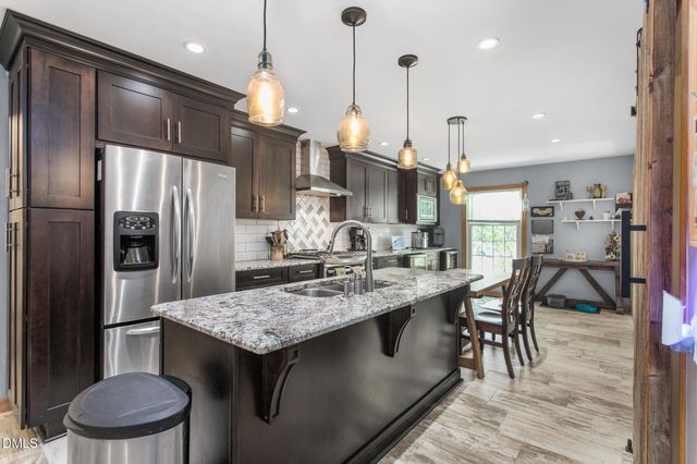 2125 Crosby Drive, Burlington, NC 27215