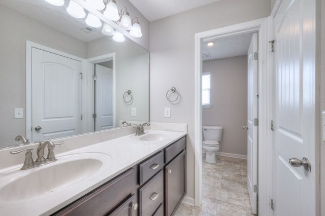128 Ramsden Ave, La Vergne, TN 37086