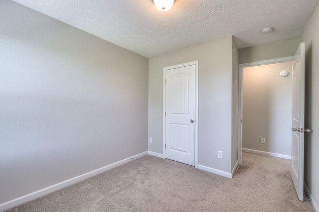 128 Ramsden Ave, La Vergne, TN 37086