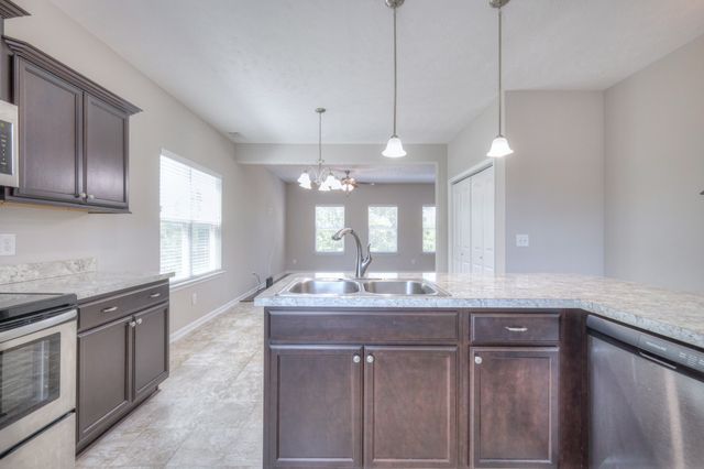 128 Ramsden Ave, La Vergne, TN 37086