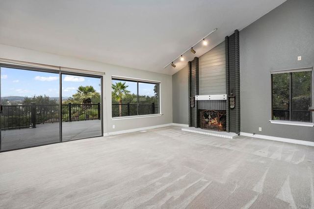 12916 POLVERA AVE, San Diego, CA 92128