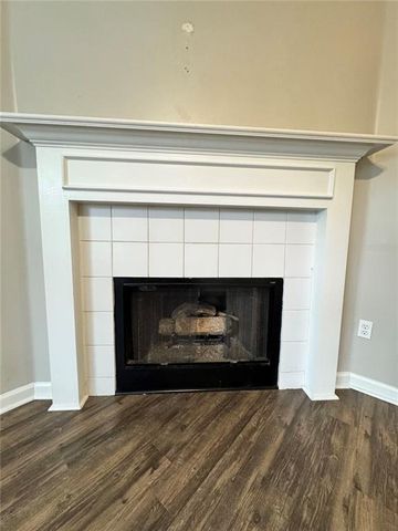 204 Park Place, Woodstock, GA 30189