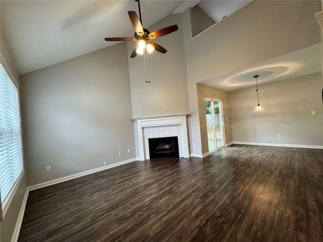 204 Park Place, Woodstock, GA 30189