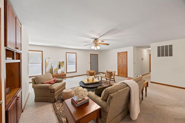 412 Sunset Drive, Morehead, KY 40351