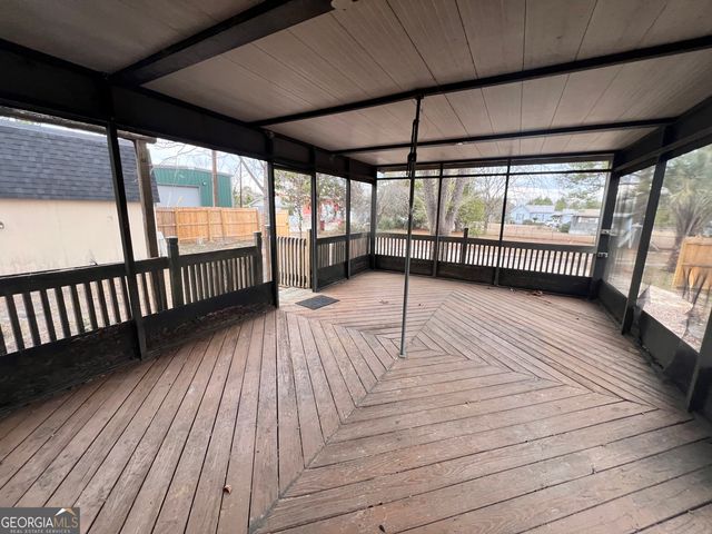 3 E Ninth Street, Mcrae-helena, GA 31037