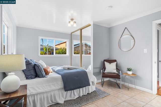 1939 20Th St, San Pablo, CA 94806