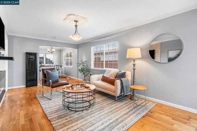 1939 20Th St, San Pablo, CA 94806