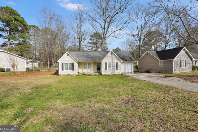 120 Caldwell Drive, Hampton, GA 30228