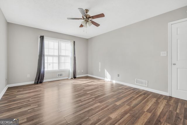 120 Caldwell Drive, Hampton, GA 30228