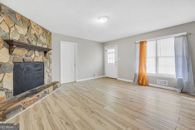 120 Caldwell Drive, Hampton, GA 30228