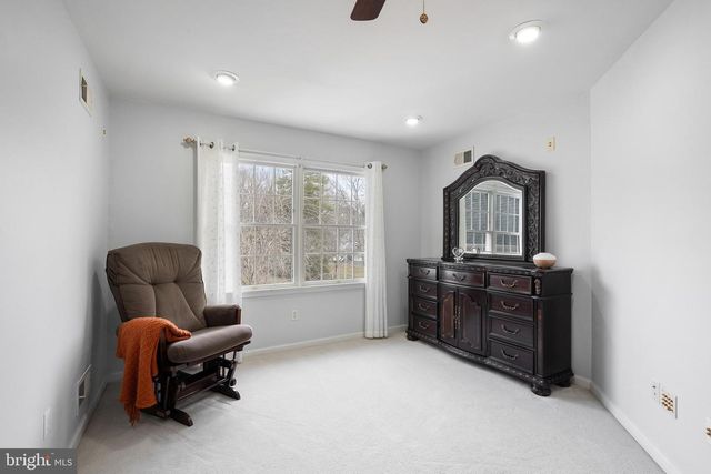 9 REDWOOD CT, Monroe Township, NJ 08831