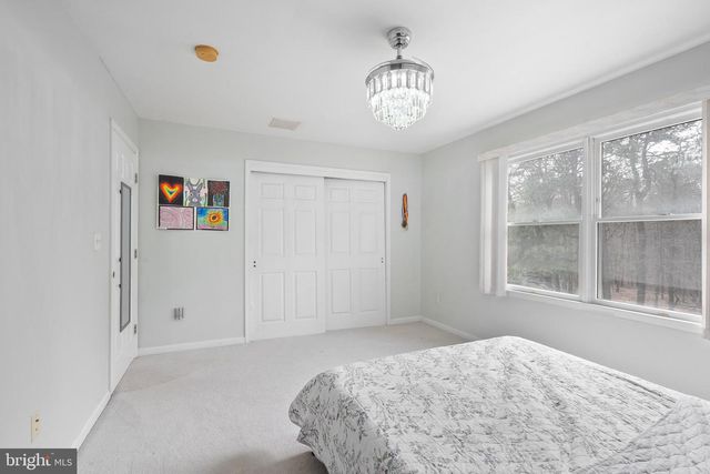 9 REDWOOD CT, Monroe Township, NJ 08831